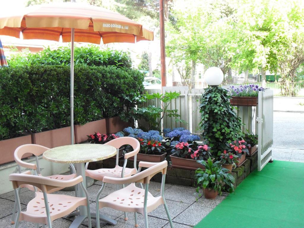 Hotel Zani Cervia Exterior photo