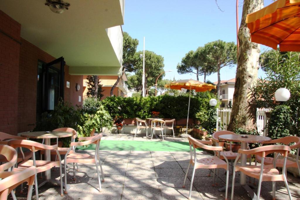 Hotel Zani Cervia Exterior photo